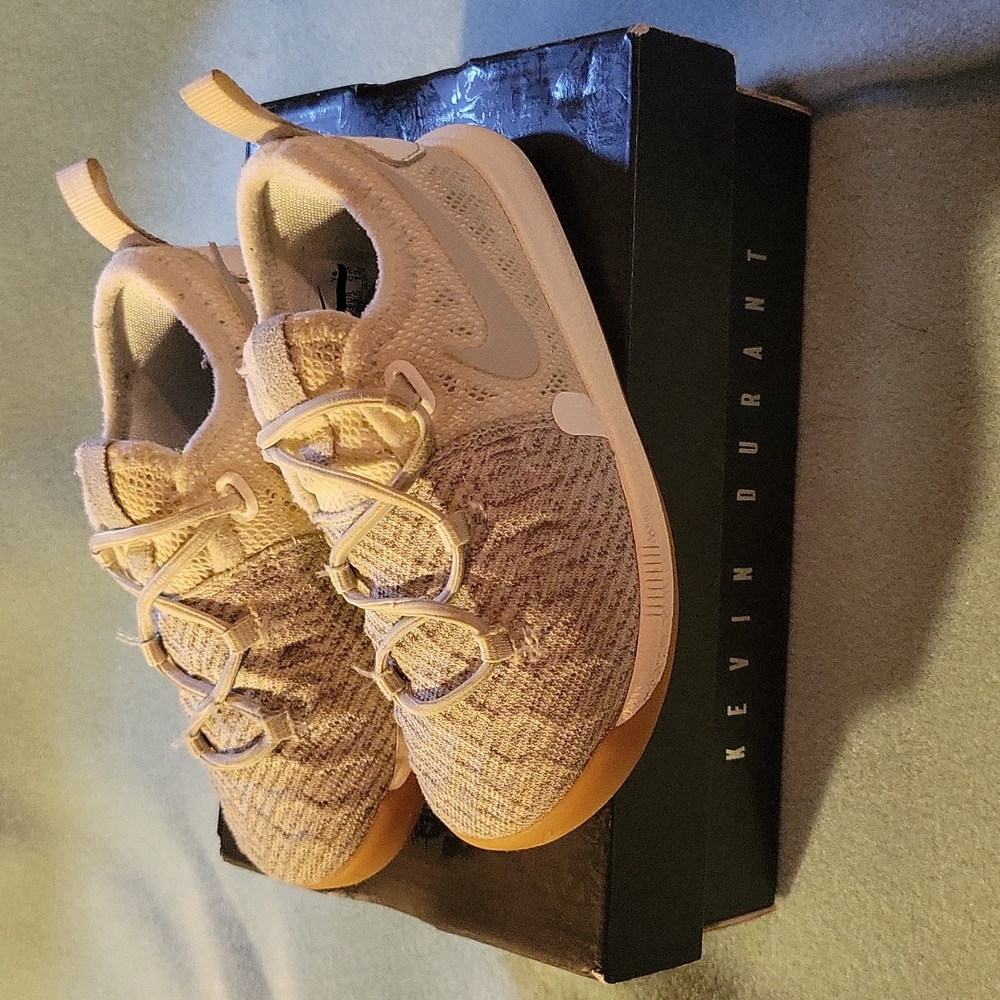 Nike children's Kevin Durant
